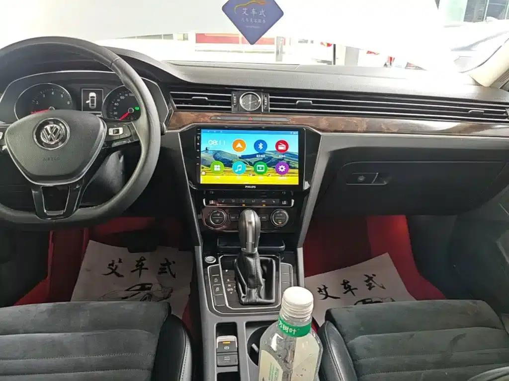2017 Volkswagen Passat 330TSI DSG Luxury — миниатюра 13