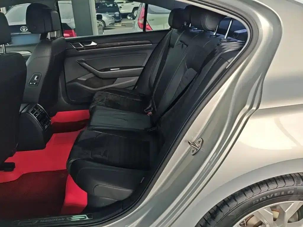 2017 Volkswagen Passat 330TSI DSG Luxury — миниатюра 17