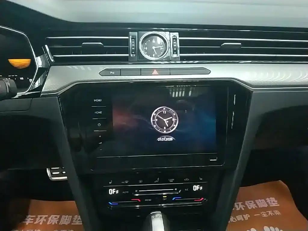 Volkswagen Magotan 2023 2 Millionth Unit Commemorative Edition 330TSI DSG Leading Model — миниатюра 13
