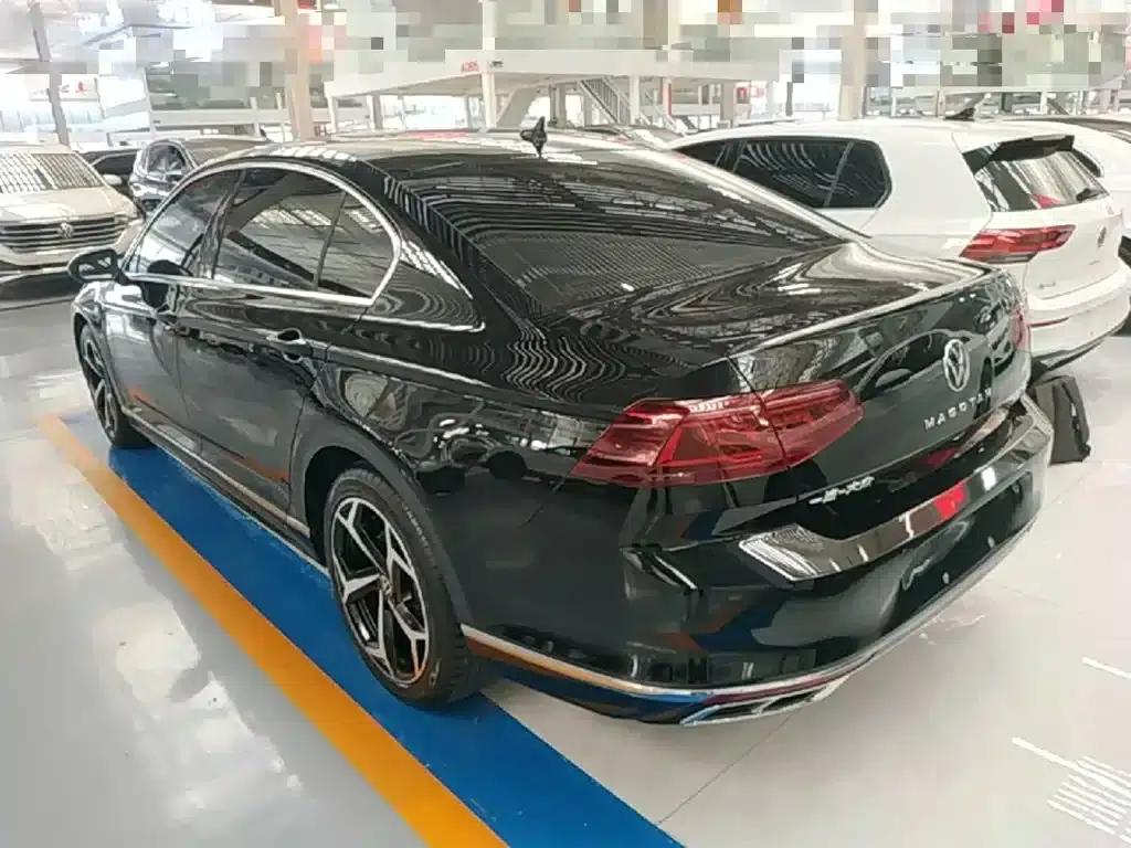 Volkswagen Magotan 2023 2 Millionth Unit Commemorative Edition 330TSI DSG Leading Model — миниатюра 5