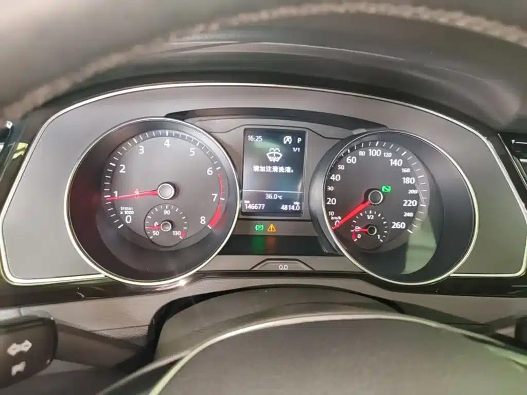 2018 Volkswagen Magotan 330TSI DSG Luxury — миниатюра 12
