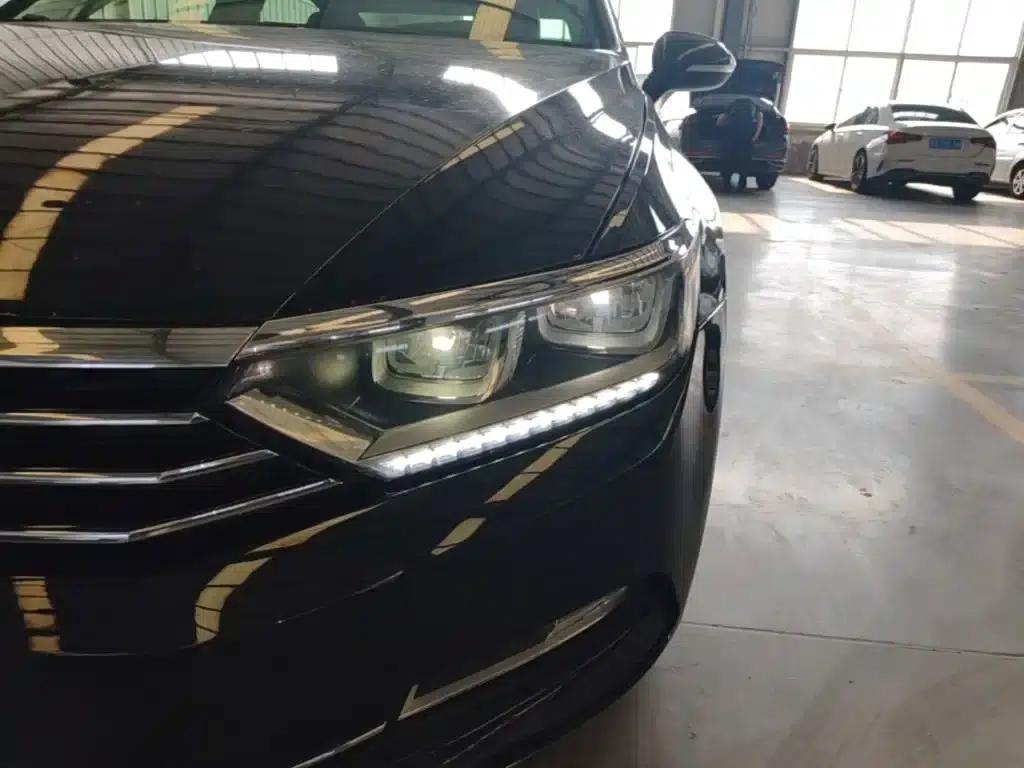 2018 Volkswagen Magotan 330TSI DSG Luxury — миниатюра 24