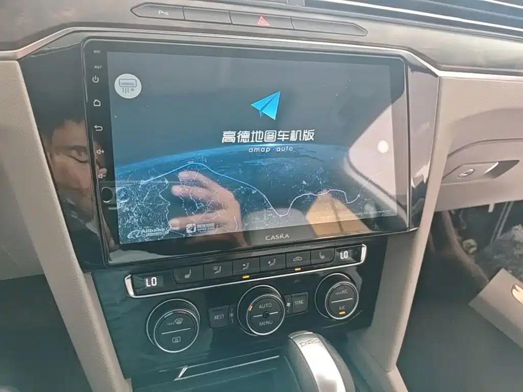 2017 Volkswagen Passat 330TSI DSG Luxury — миниатюра 13