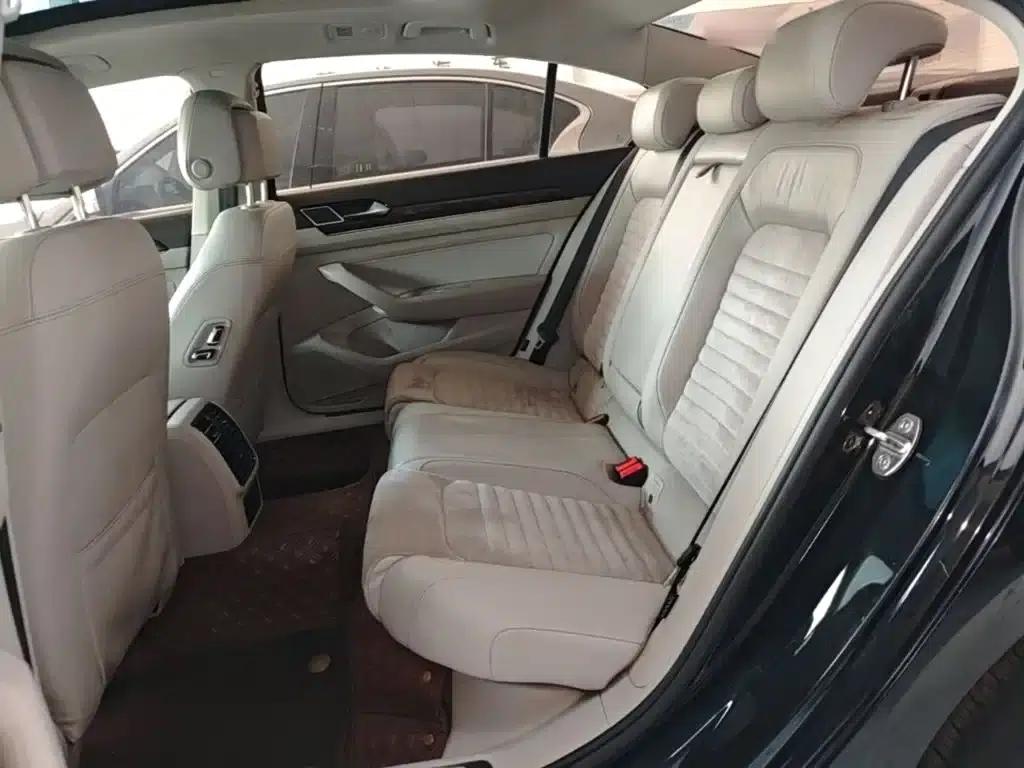 2017 Volkswagen Passat 330TSI DSG Luxury — миниатюра 17