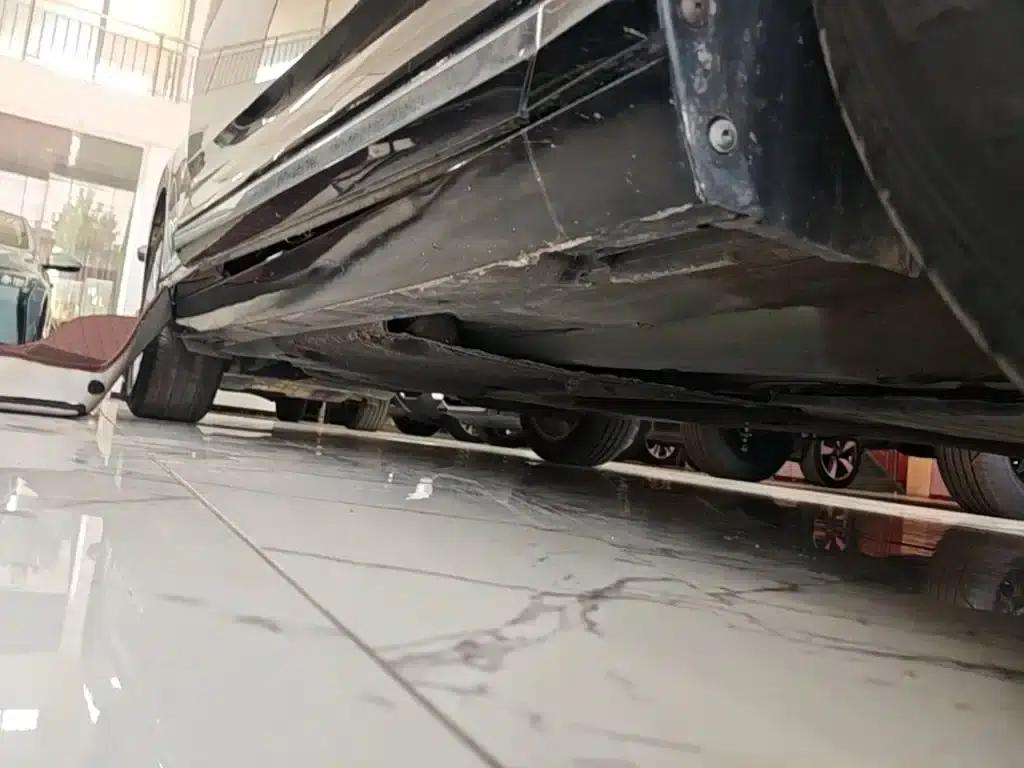 2017 Volkswagen Passat 330TSI DSG Luxury — миниатюра 21