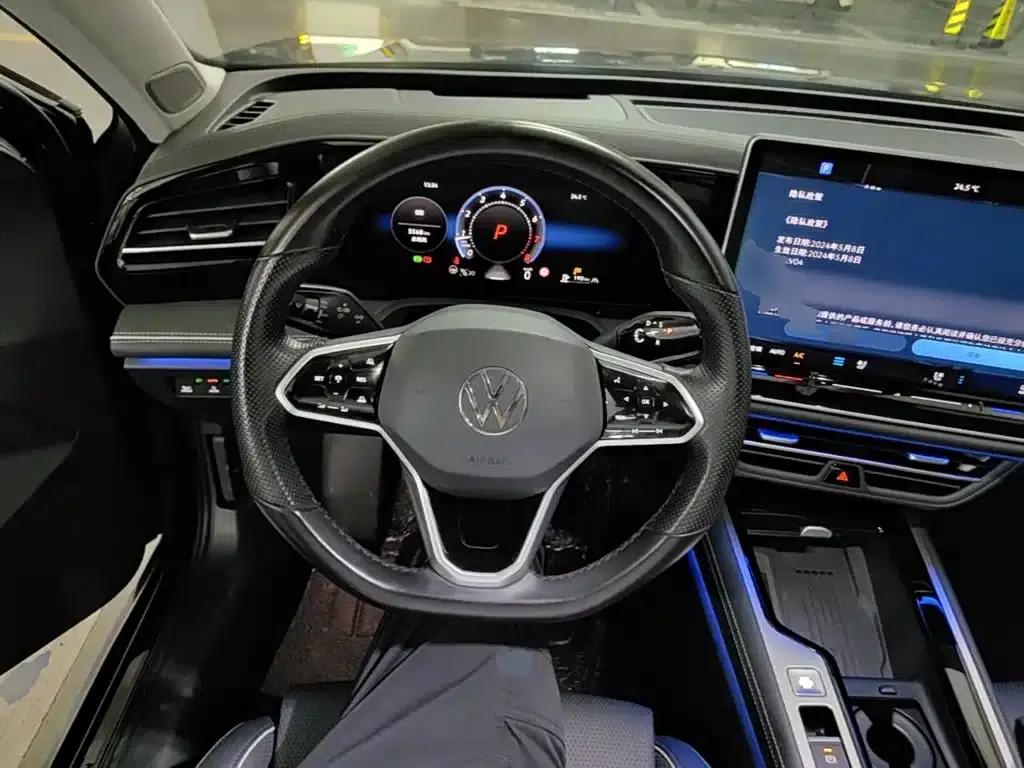 2024 Volkswagen Magotan 380TSI DSG Supreme Edition — миниатюра 11