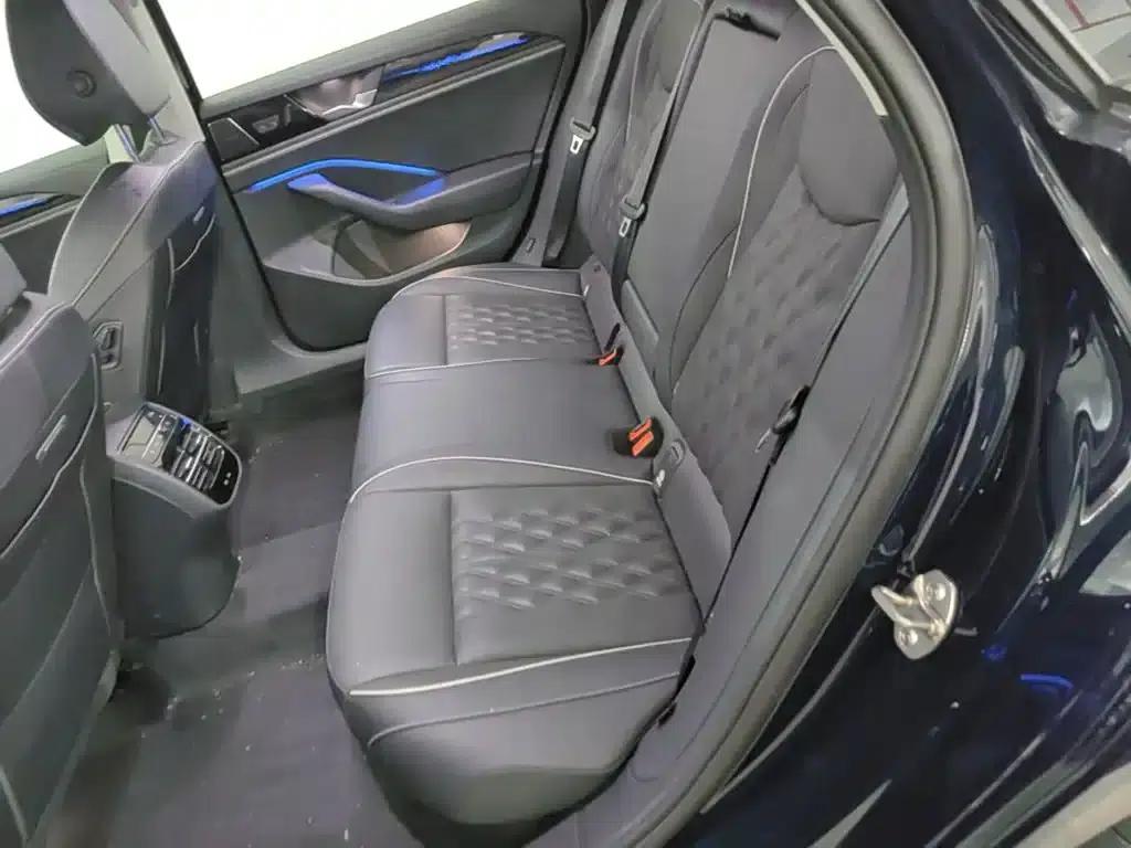 2024 Volkswagen Magotan 380TSI DSG Supreme Edition — миниатюра 17