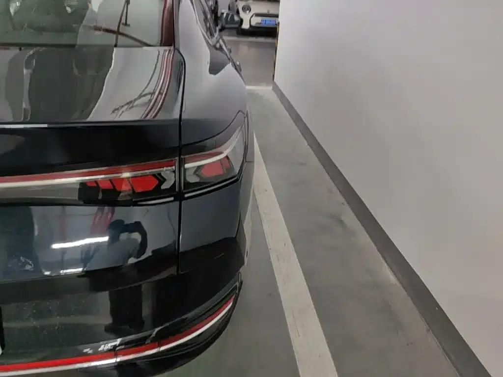 2024 Volkswagen Magotan 380TSI DSG Supreme Edition — миниатюра 8