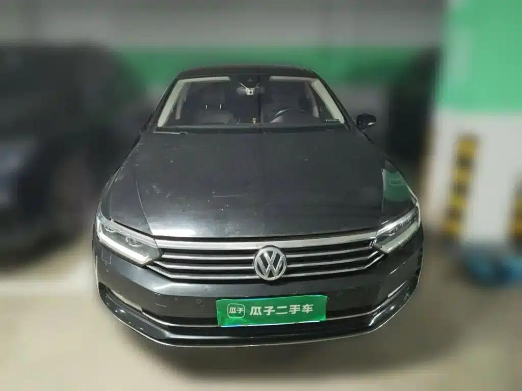 2018 Volkswagen Passat 330TSI DSG Premium — миниатюра 24