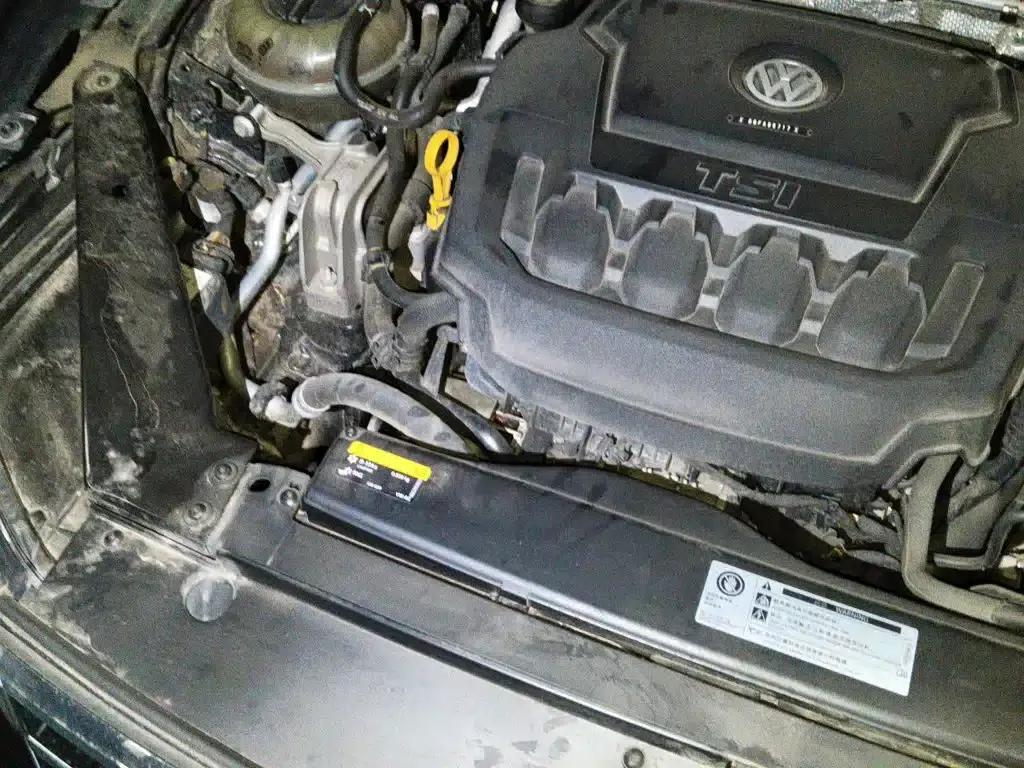 2019 Volkswagen Magotan 330TSI DSG Luxury Edition (National V Emission Standard) — миниатюра 20