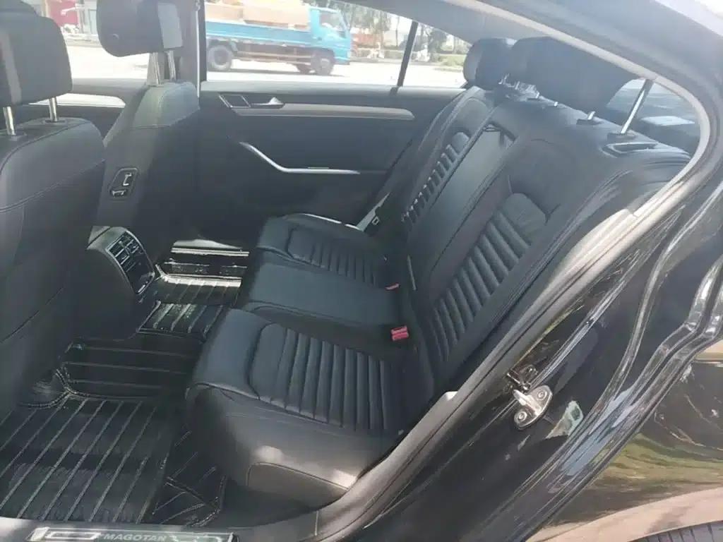 2018 Volkswagen Passat 330TSI DSG Leading Edition — миниатюра 17