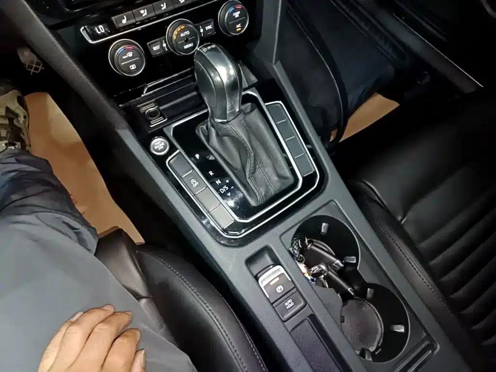 2019 Volkswagen Magotan 330TSI DSG Luxury Edition (National V Emission Standard) — миниатюра 14