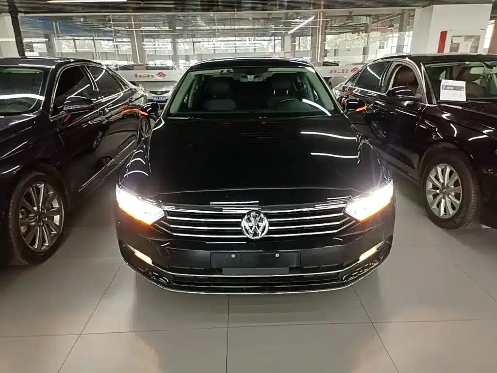 2019 Volkswagen Magotan 330TSI DSG Luxury Edition (National V Emission Standard) — миниатюра 3