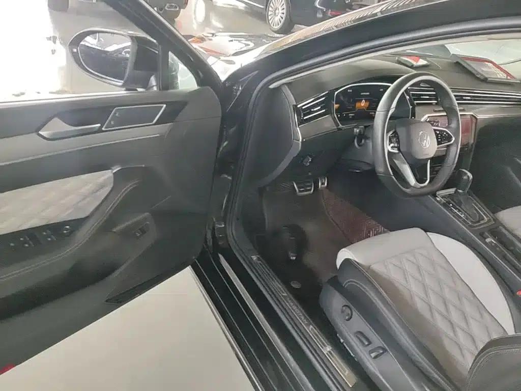 Volkswagen Magotan 2023 2 Millionth Unit Commemorative Edition 330TSI DSG Leading Model — миниатюра 16