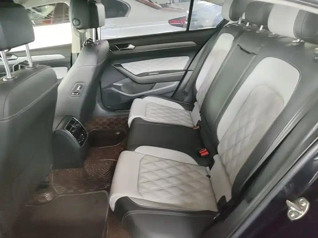 Volkswagen Magotan 2023 2 Millionth Unit Commemorative Edition 330TSI DSG Leading Model — миниатюра 17