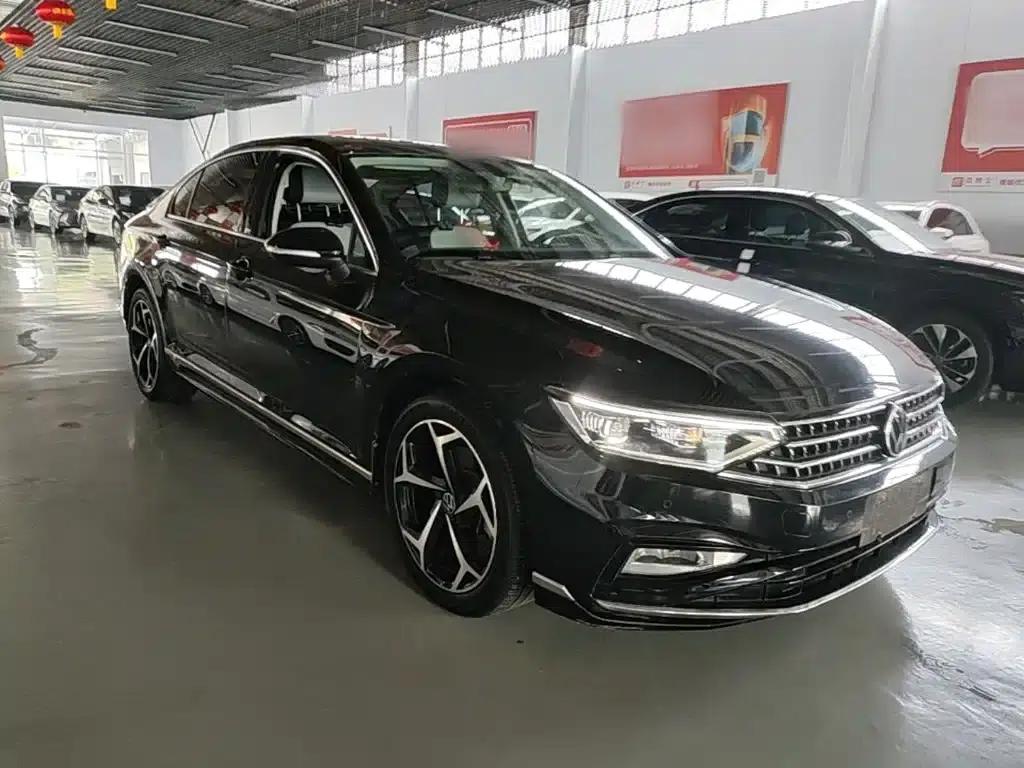 Volkswagen Magotan 2023 2 Millionth Unit Commemorative Edition 330TSI DSG Leading Model — миниатюра 4