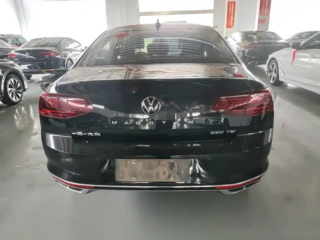 Volkswagen Magotan 2023 2 Millionth Unit Commemorative Edition 330TSI DSG Leading Model — миниатюра 6
