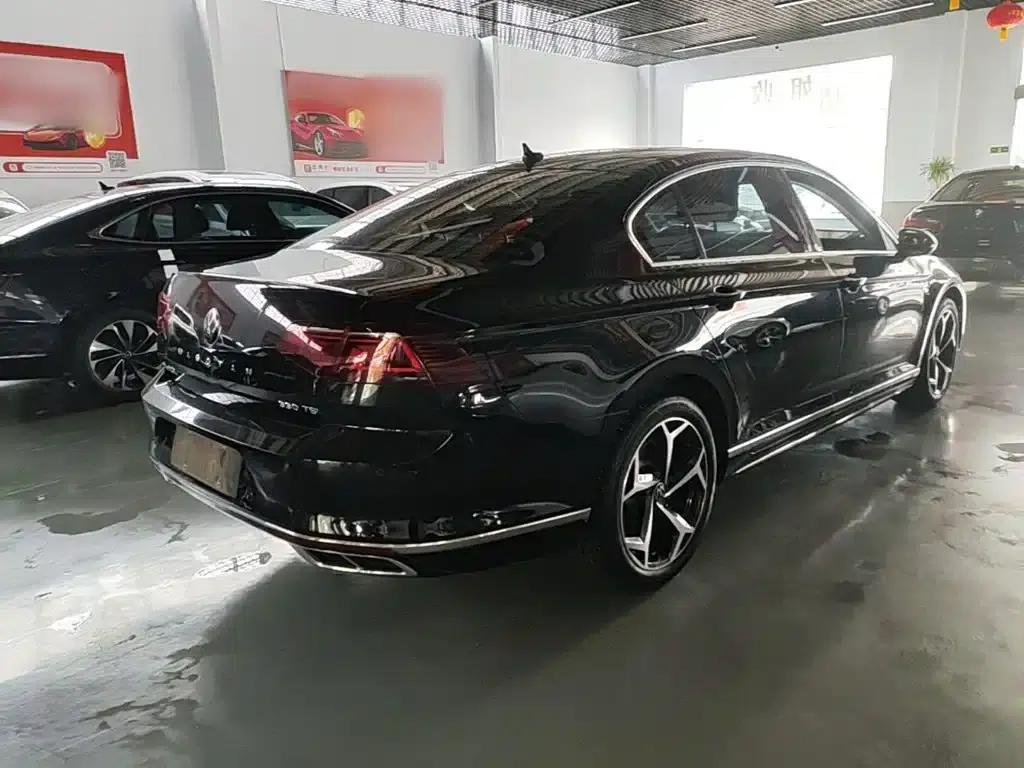 Volkswagen Magotan 2023 2 Millionth Unit Commemorative Edition 330TSI DSG Leading Model — миниатюра 7
