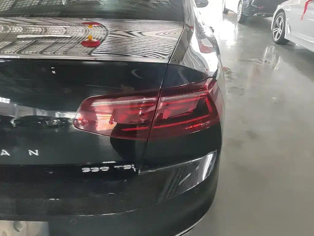 Volkswagen Magotan 2023 2 Millionth Unit Commemorative Edition 330TSI DSG Leading Model — миниатюра 8