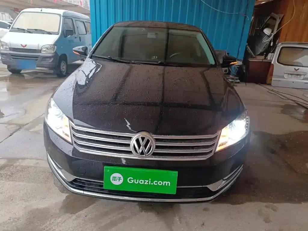 2015 Volkswagen Magotan Facelift 1.8TSI Luxury Model — миниатюра 3