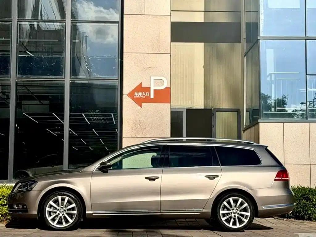 2012 Imported Volkswagen Passat Touring Edition 2.0TSI Comfort — миниатюра 7