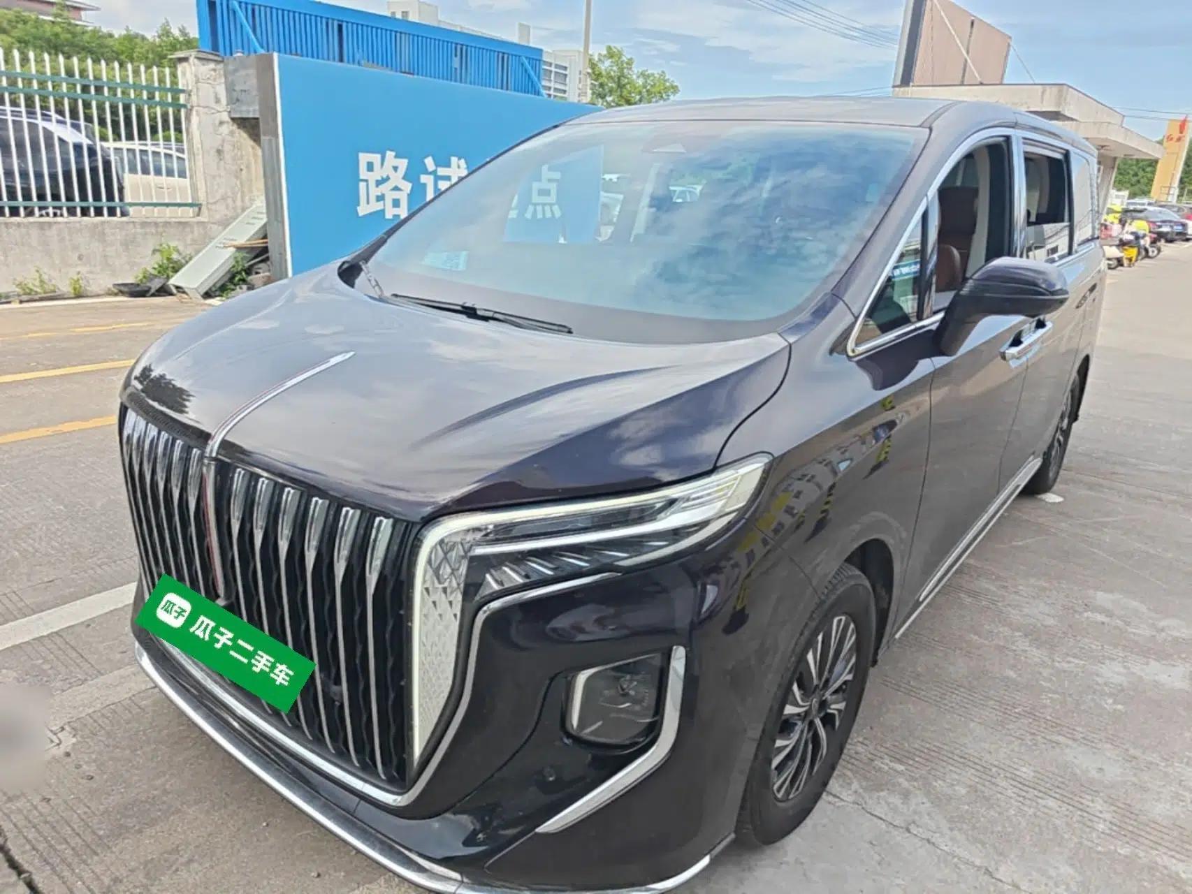 Hongqi HQ9 PHEV 2024 2.0T Four-Wheel Drive Luxury Edition — миниатюра 1