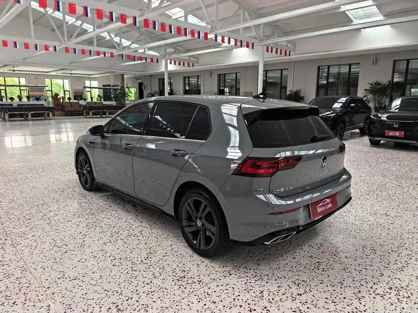 2023 Golf 280TSI DSG R-Line Lite — миниатюра 5
