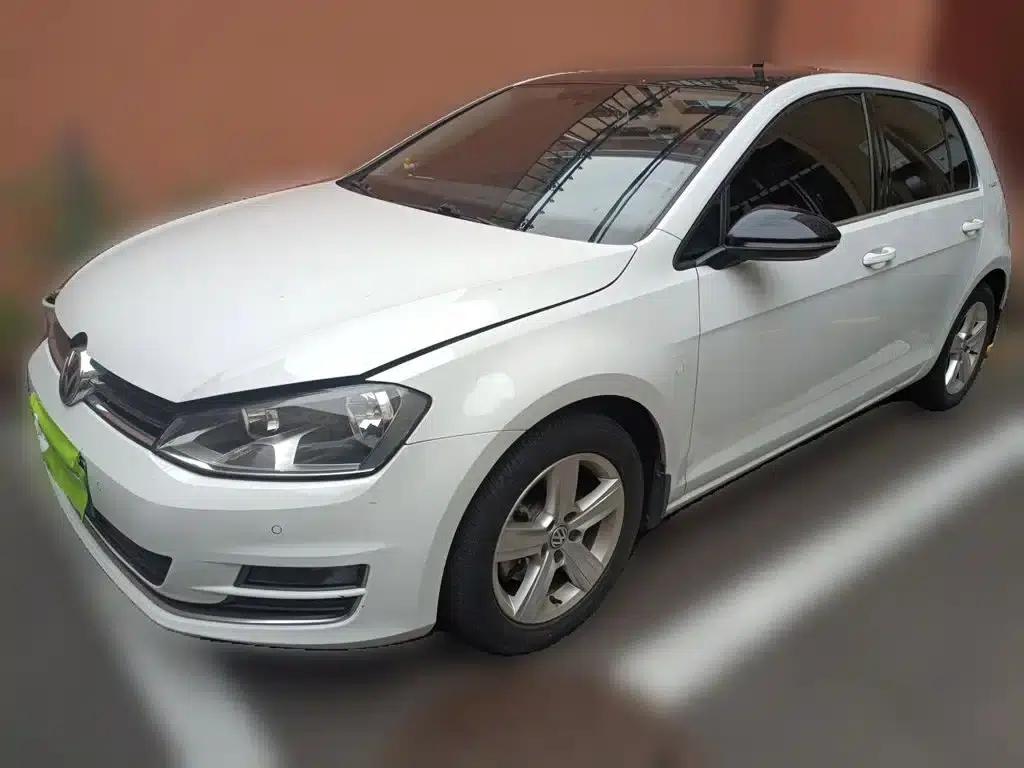 2017 Golf 230TSI Automatic Comfort Millionth Unit Commemorative Edition — миниатюра 1
