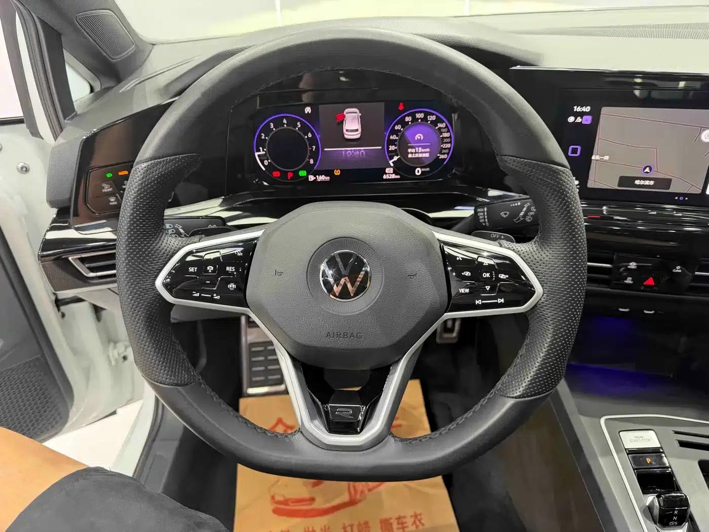 2021 Golf 280TSI DSG R-Line — миниатюра 12