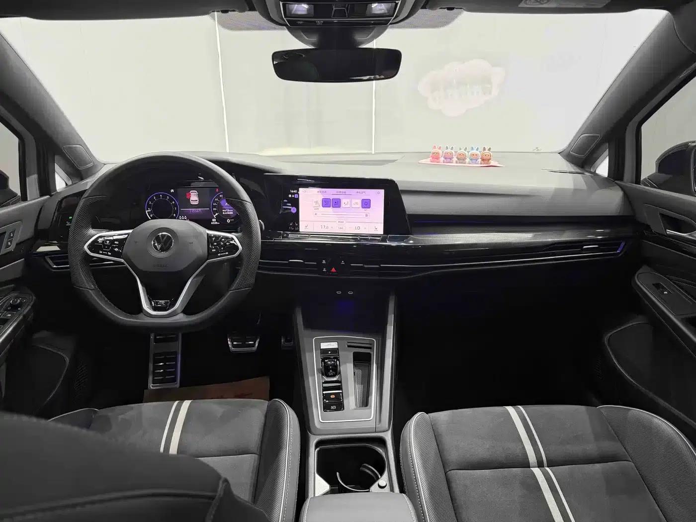 2021 Golf 280TSI DSG R-Line — миниатюра 13