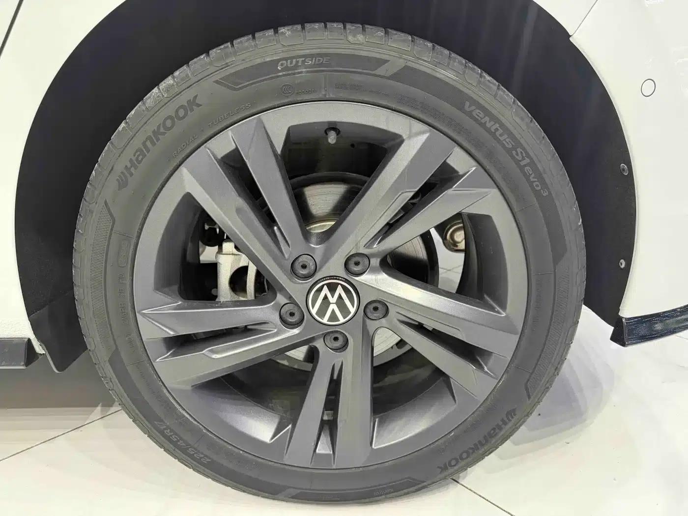 2021 Golf 280TSI DSG R-Line — миниатюра 21