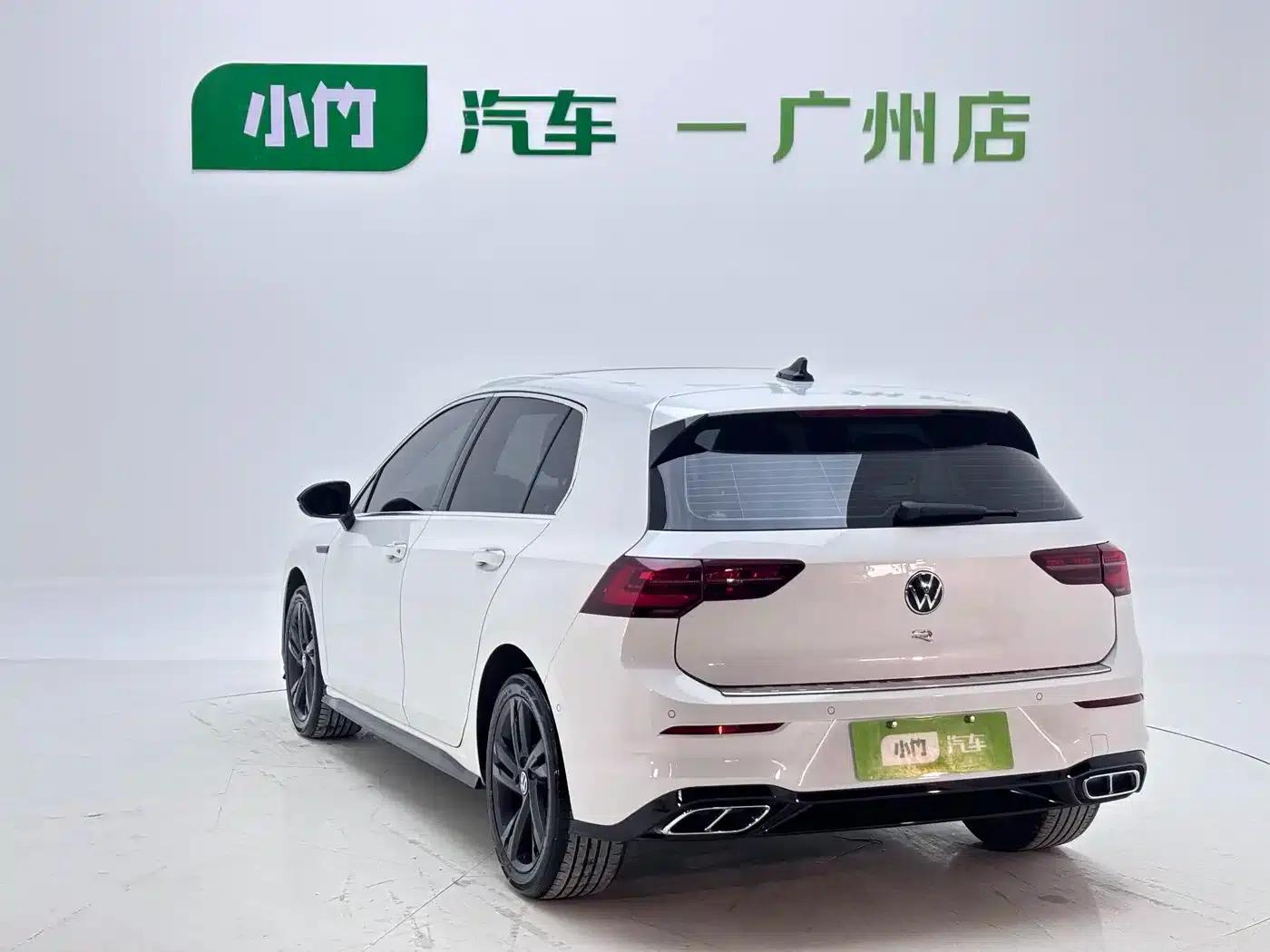 2023 Golf 280TSI DSG R-Line Lite — миниатюра 3
