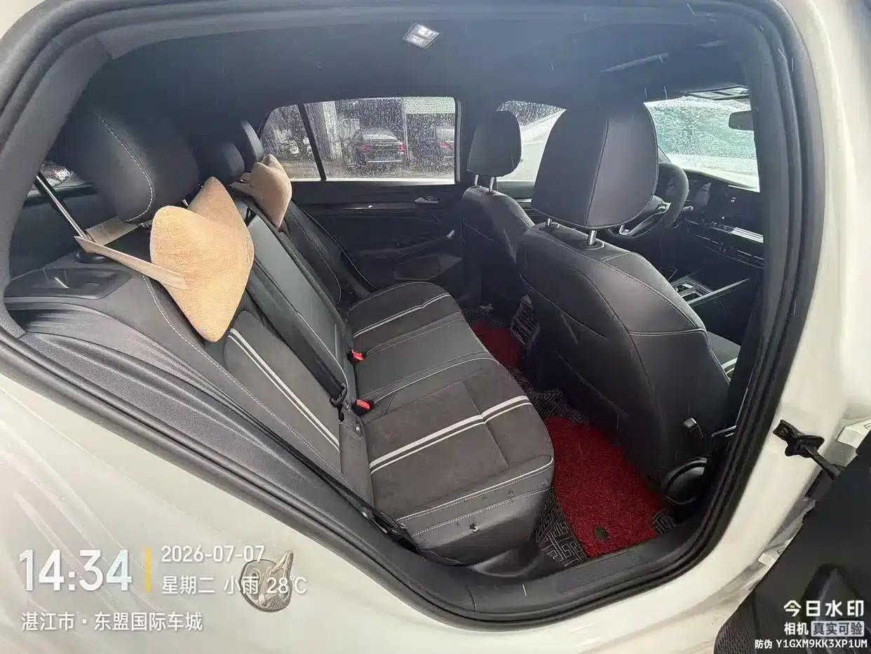 2021 Golf 280TSI DSG R-Line — миниатюра 11