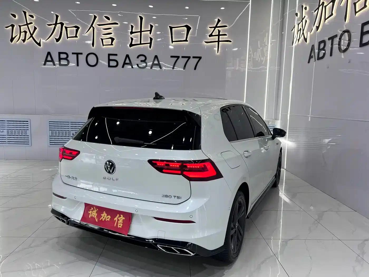 2023 Golf Facelift 280TSI DSG R-Line Lite — миниатюра 4