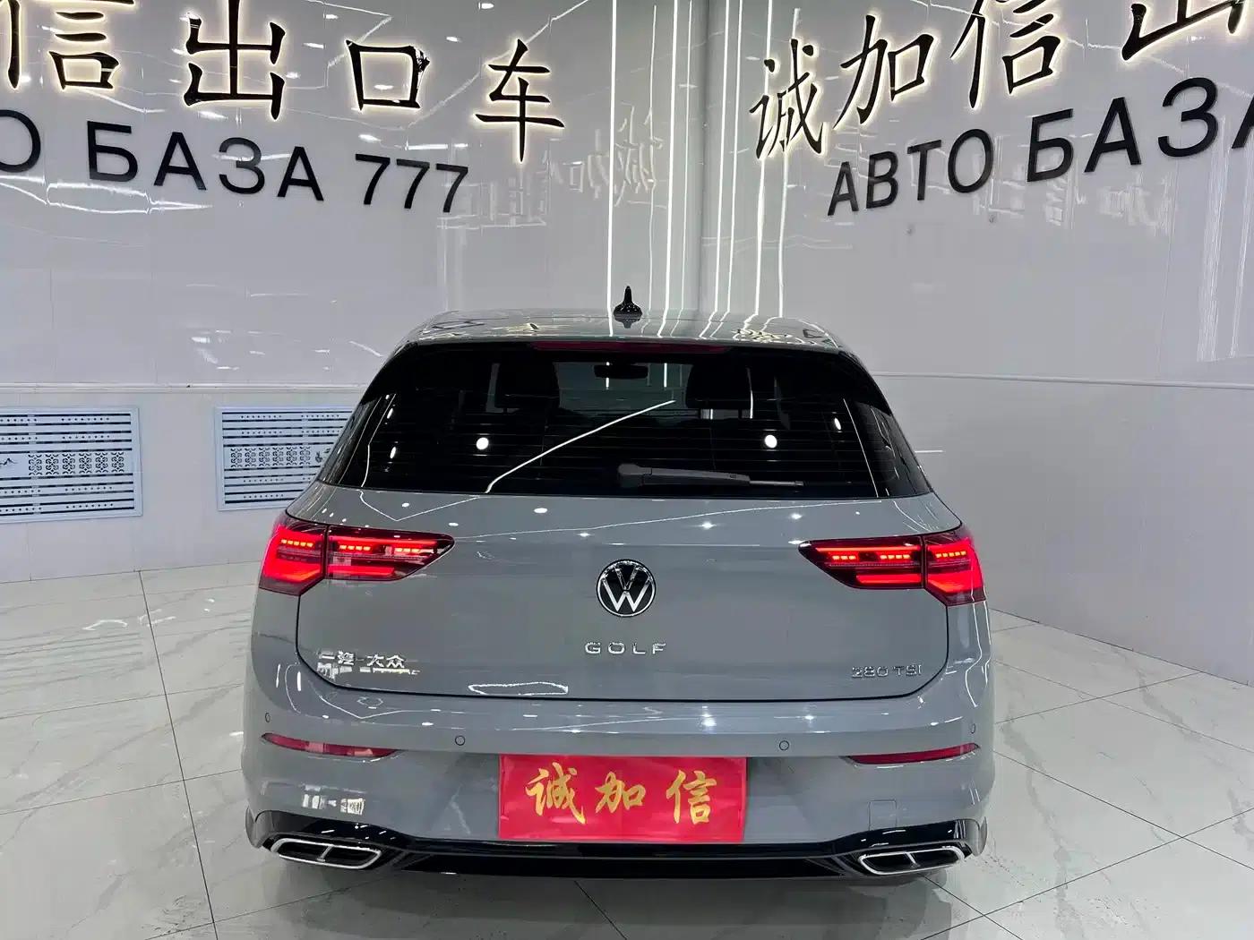 2023 Golf 280TSI DSG R-Line Lite — миниатюра 5