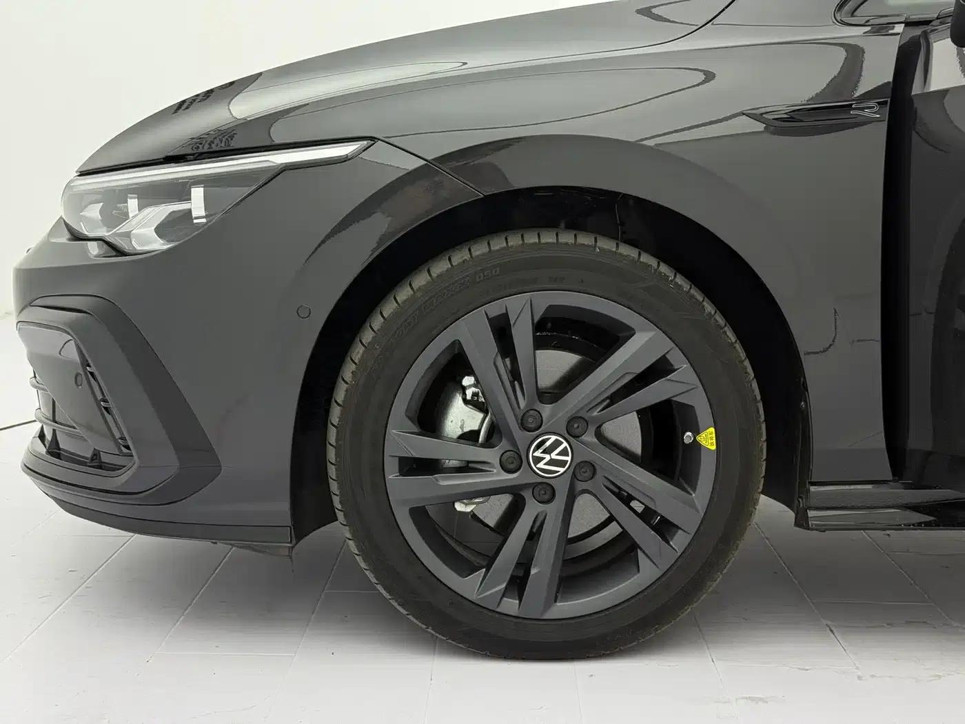 2021 Golf 280TSI DSG R-Line — миниатюра 21
