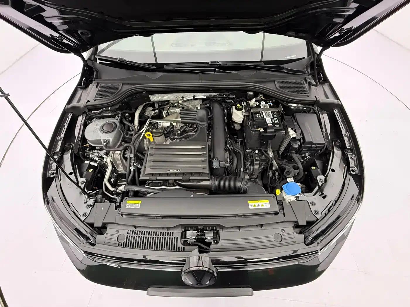 2021 Golf 280TSI DSG R-Line — миниатюра 8