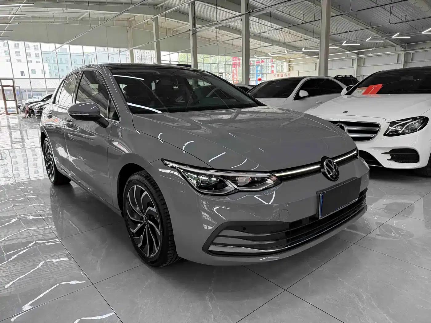 2023 Golf 280TSI DSG Pro — миниатюра 3