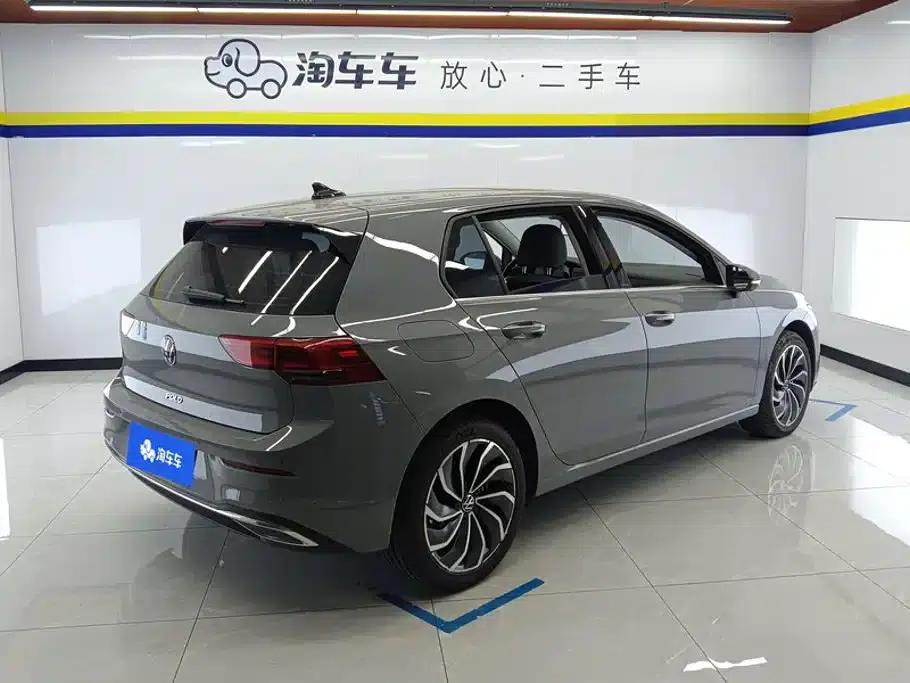 2023 Golf Facelift 280TSI DSG Pro — миниатюра 3