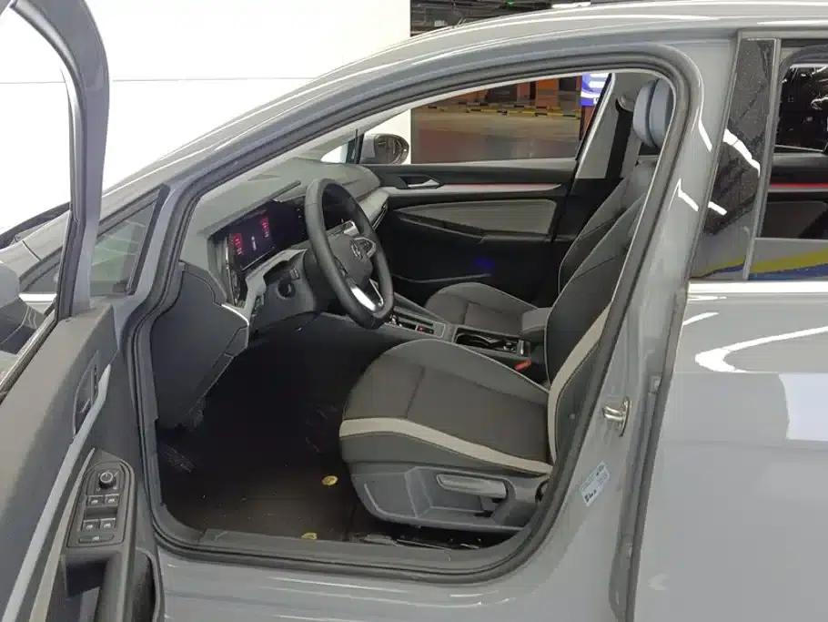 2023 Golf Facelift 280TSI DSG Pro — миниатюра 9
