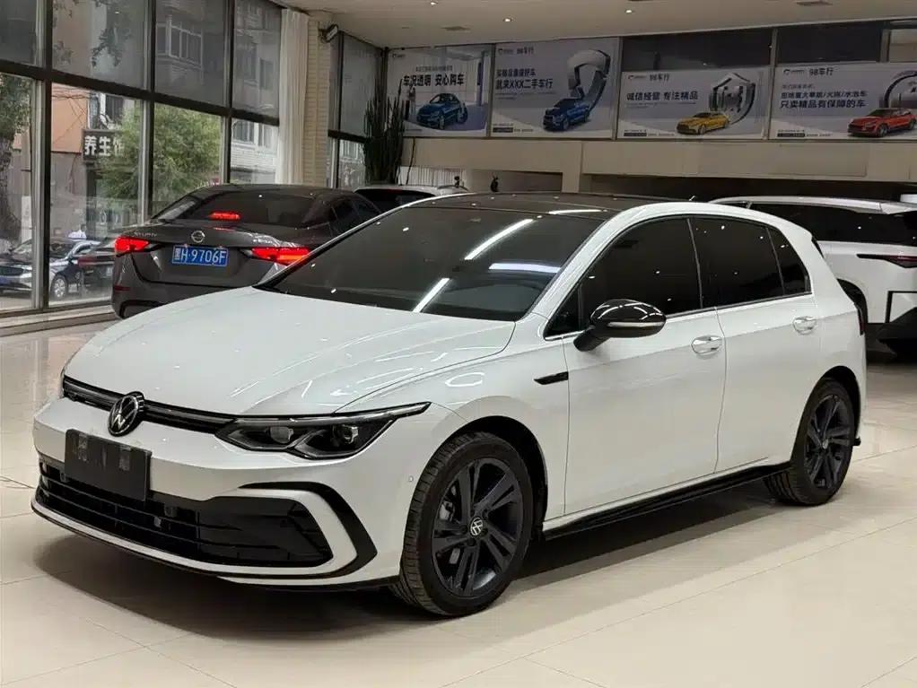 2021 Golf 280TSI DSG R-Line — миниатюра 1