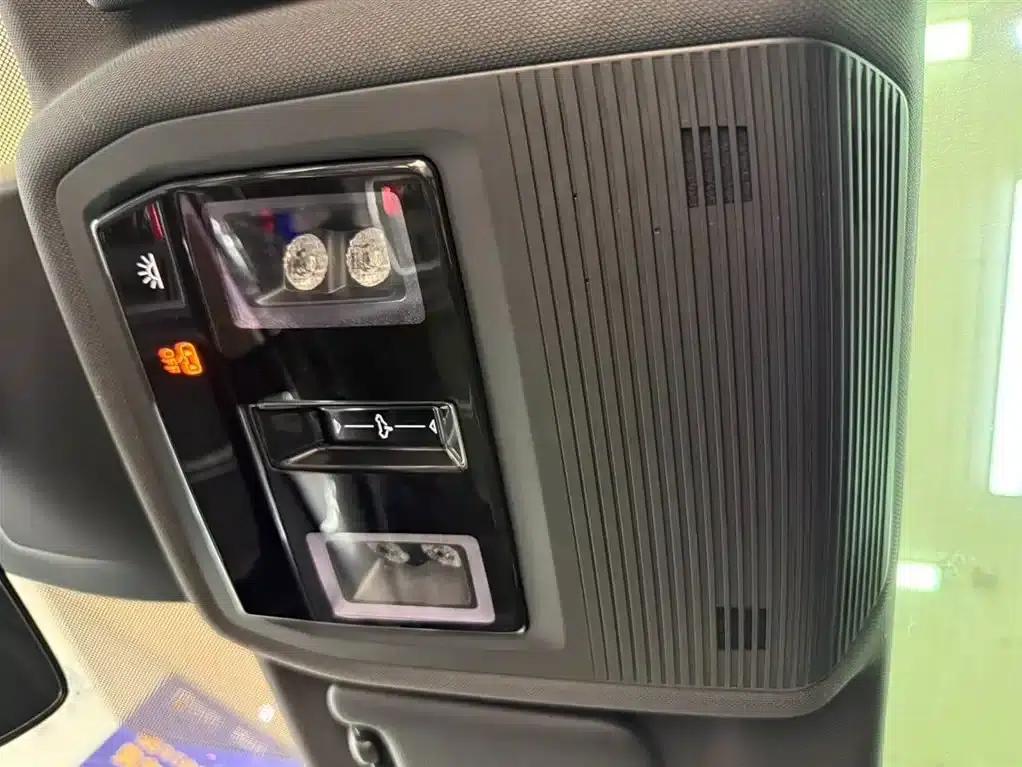 2021 Golf 280TSI DSG R-Line — миниатюра 14