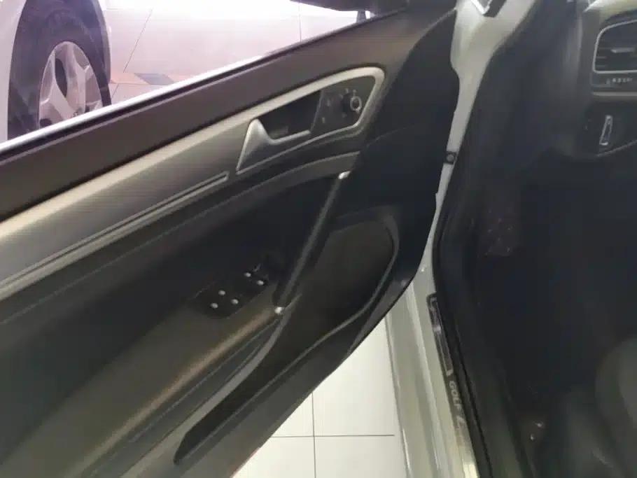 2018 Golf 230TSI Automatic Comfort — миниатюра 7