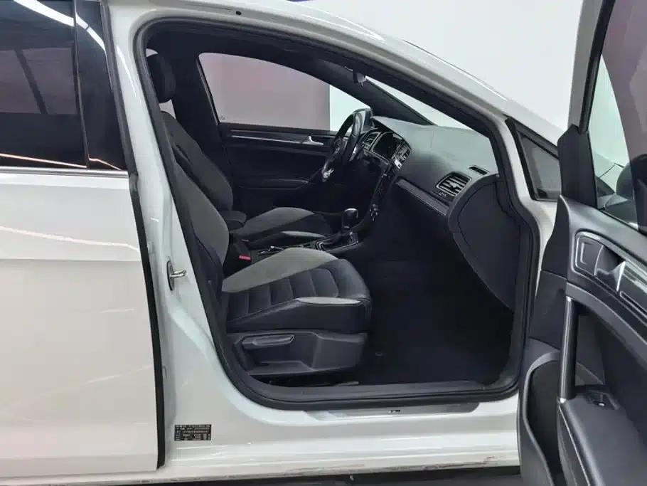 2019 Golf 280TSI DSG R-Line (China VI Emission Standard) — миниатюра 8