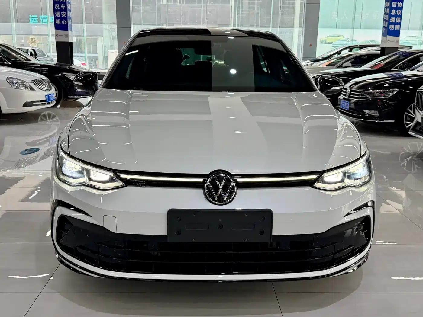 2023 Golf 280TSI DSG R-Line Lite — миниатюра 2