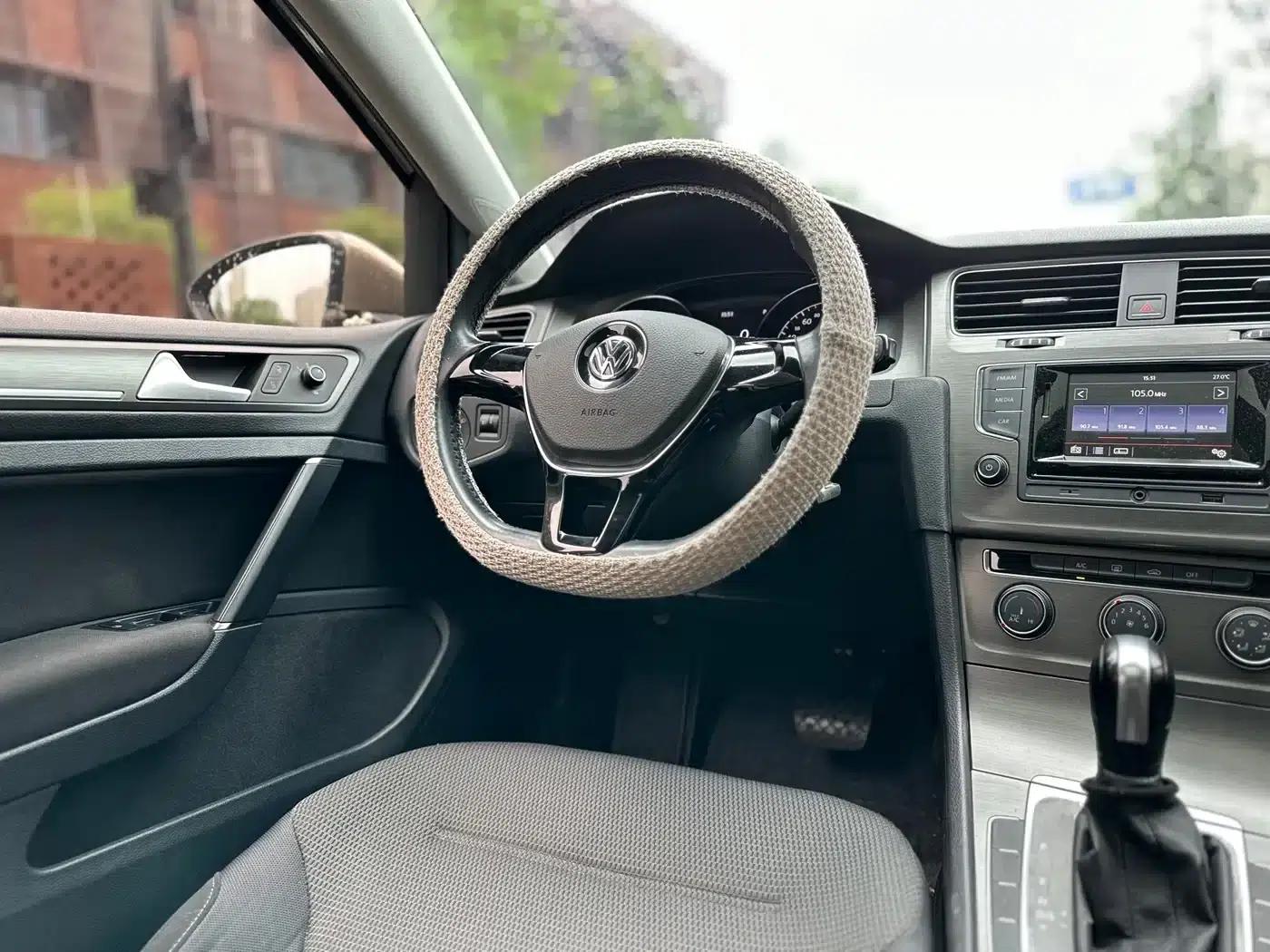 2016 Golf 1.6L Automatic Comfort — миниатюра 19