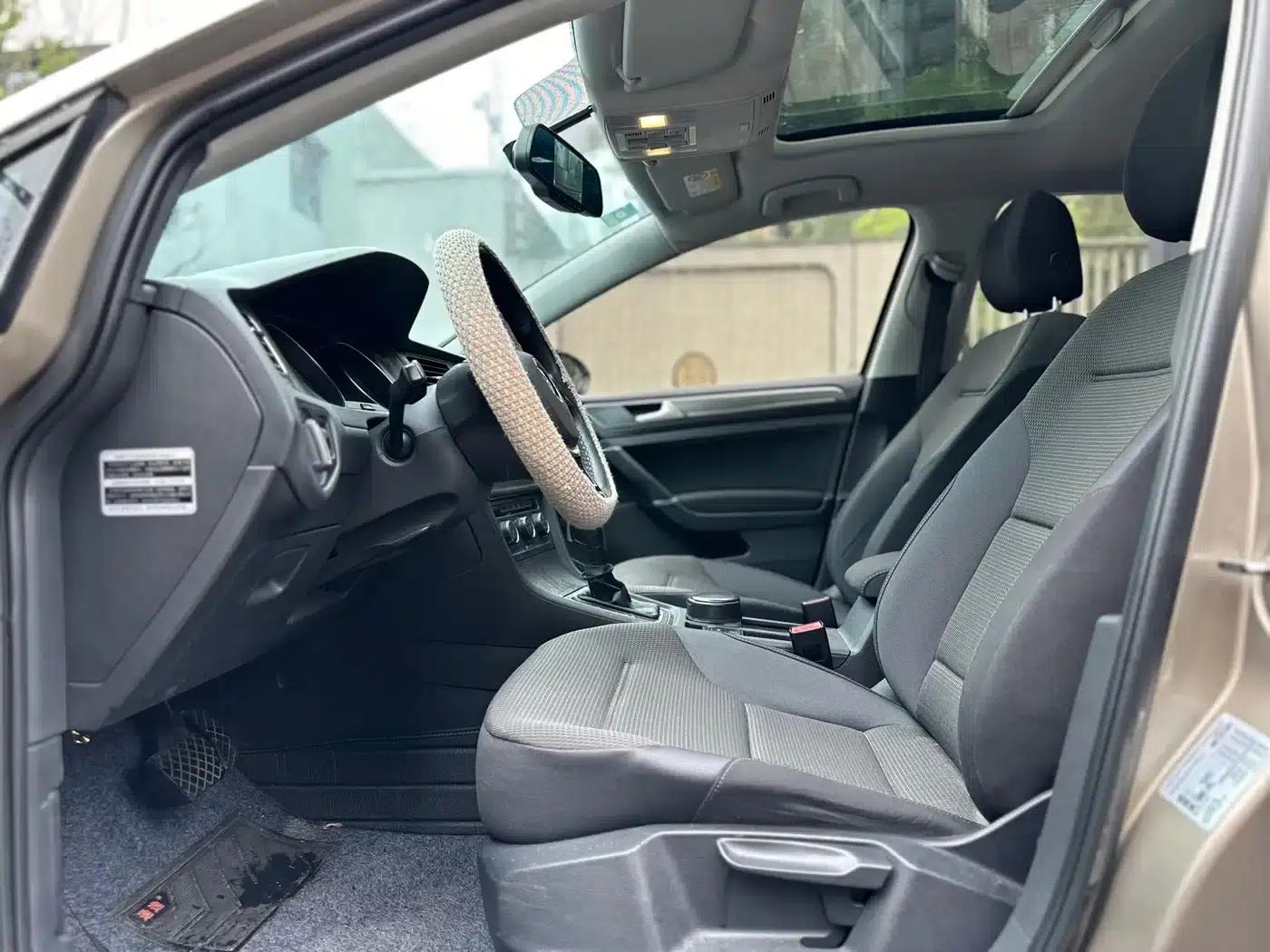 2016 Golf 1.6L Automatic Comfort — миниатюра 5