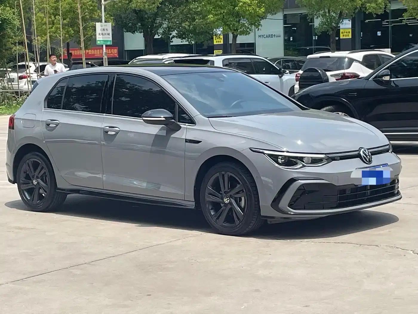 2023 Golf 280TSI DSG R-Line Lite — миниатюра 3