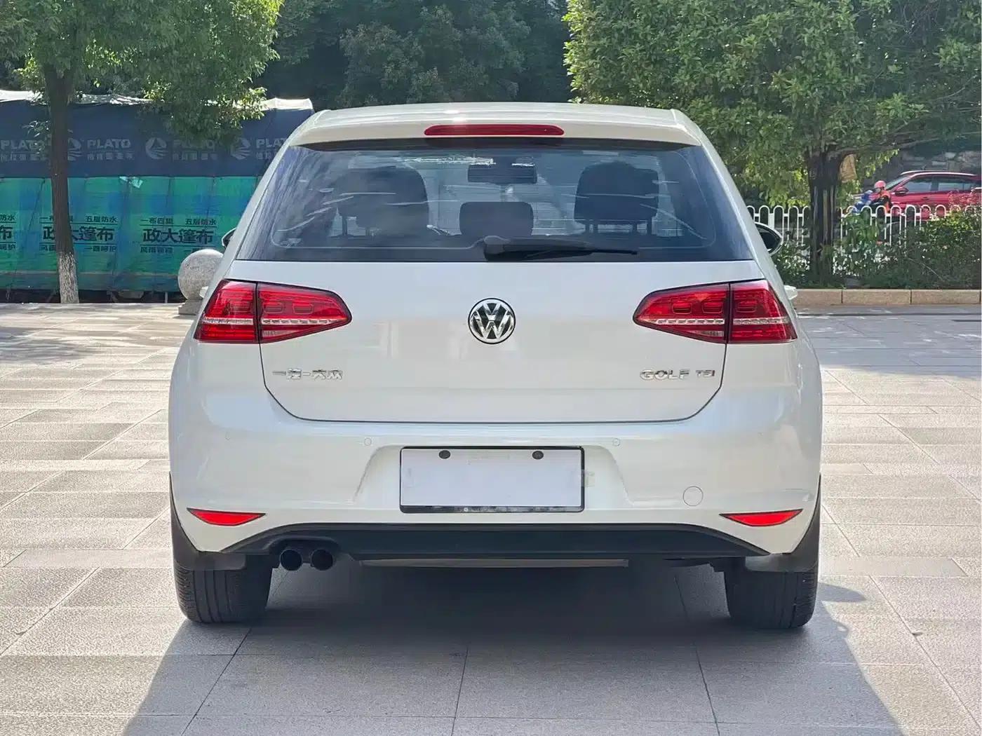 2015 Golf 1.4TSI Automatic Luxury — миниатюра 5