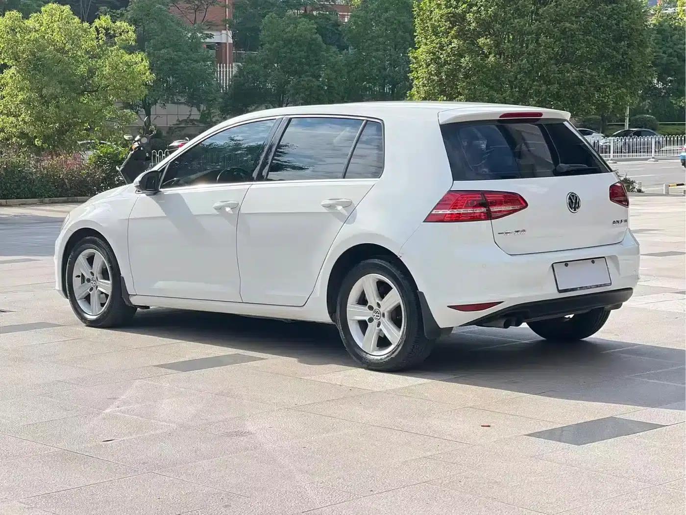 2015 Golf 1.4TSI Automatic Luxury — миниатюра 6